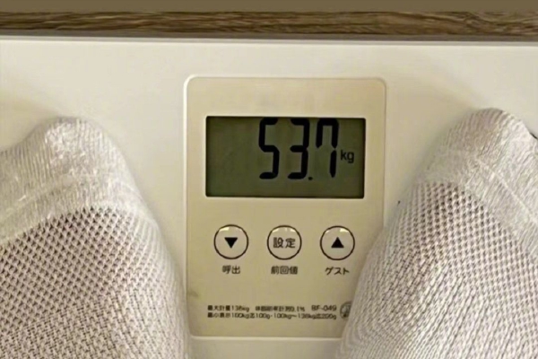 　　携程数据显示，今年一季度，可免签入境中国的新加坡游客同比增长10倍，马来西亚游客同比增长9倍，法国、西班牙、泰国游客均同比增长约4倍。 端午小长假期间，平台入境游订单量同比增长115%。来自美国、英国、澳大利亚、韩国和马来西亚的游客最多。